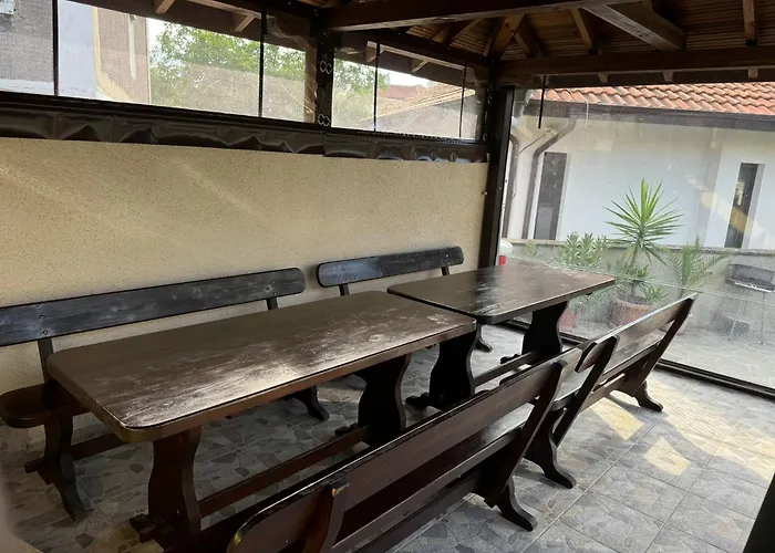 Guestrooms Stoyanovi Casa de hóspedes Chernomorets