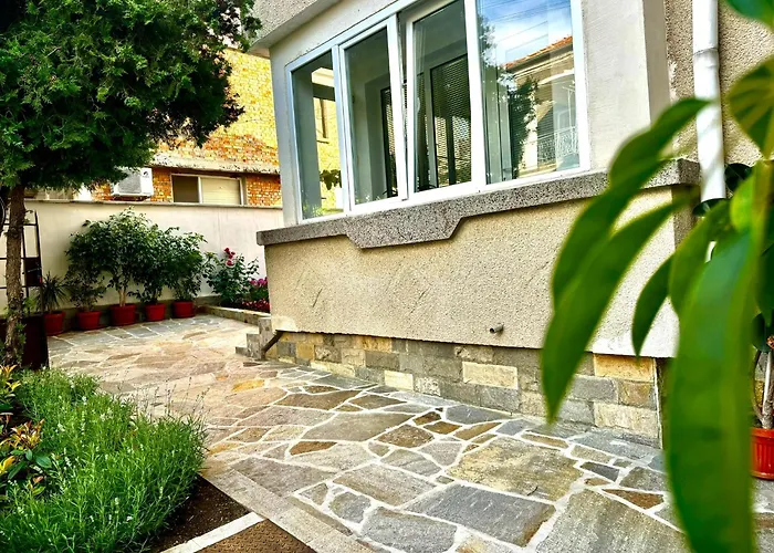 Casa de hóspedes Guestrooms Stoyanovi Chernomorets