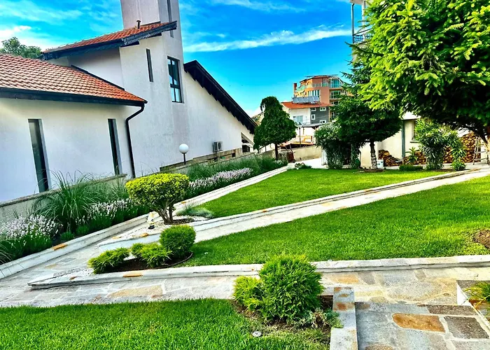 Guestrooms Stoyanovi Chernomorets