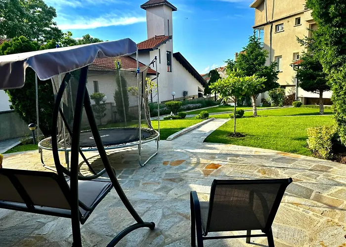 Guestrooms Stoyanovi 3*